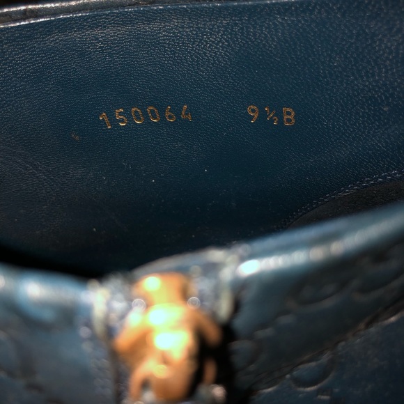 ⬇️$500 GUCCI Monogram ankle booties - Picture 8 of 8